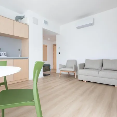 Arche Fabryka Samolotow W Mielnie 4*