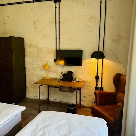 Arche Fabryka Samolotow W Mielnie 公寓式酒店 梅尔诺