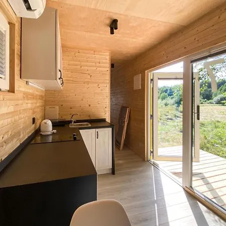 Arche Fabryka Samolotow W Mielnie 4*