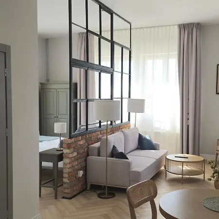 Arche Fabryka Samolotow W Mielnie Aparthotel Mielno (Koszalin)