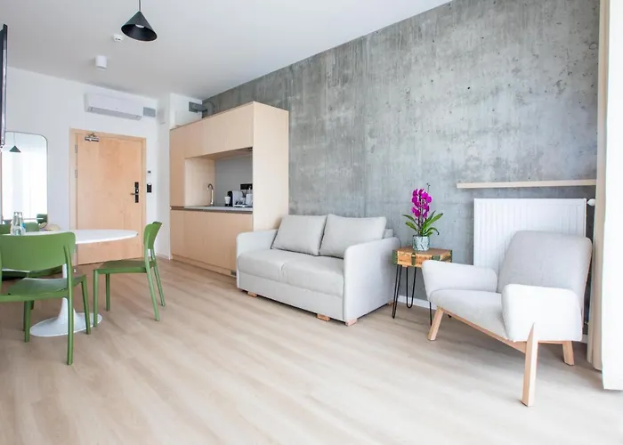 Arche Fabryka Samolotów W Mielnie Apart-hotel 3*