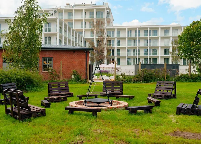 Apartahotel Arche Fabryka Samolotów W Mielnie 3*