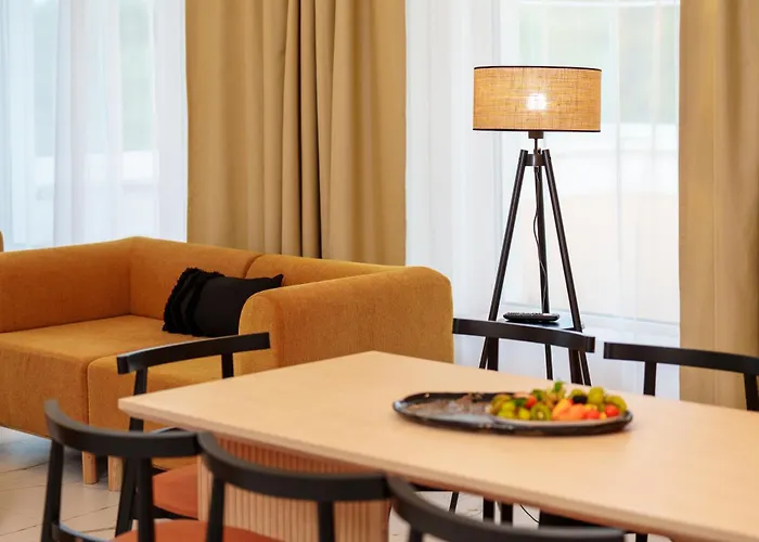 Arche Fabryka Samolotów W Mielnie Apart-hotel 3*