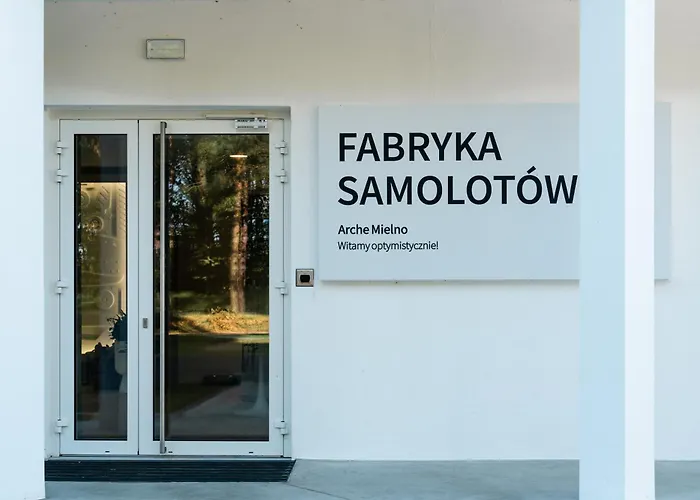 Arche Fabryka Samolotów W Mielnie 3*