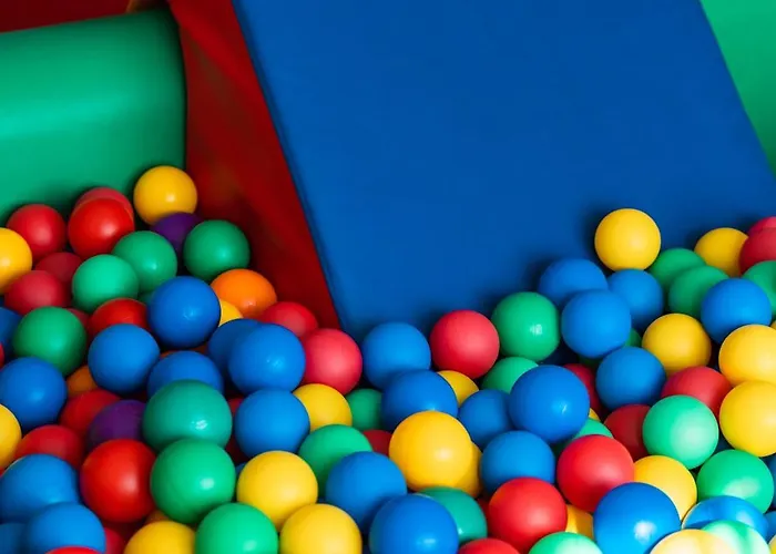 Apart-hotel Arche Fabryka Samolotów W Mielnie 3*