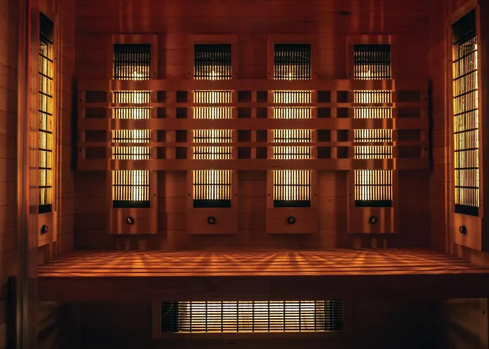 Arche Fabryka Samolotów W Mielnie 3*